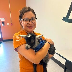 Meet your Posher, Olivia “Liv”!